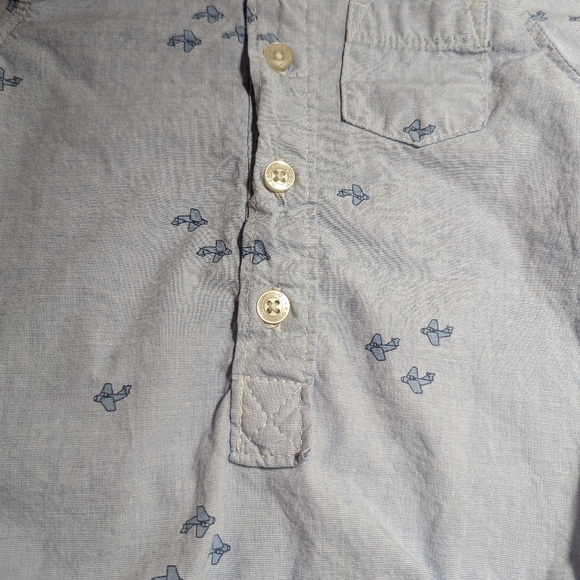 OshKosh B'gosh 9M Blue Airplane Onesie - Picture 2 of 5